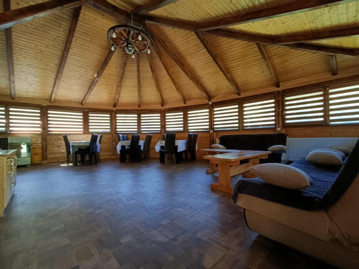 Cabana Daianna Si Jessica Poiana Vadului Exterior foto