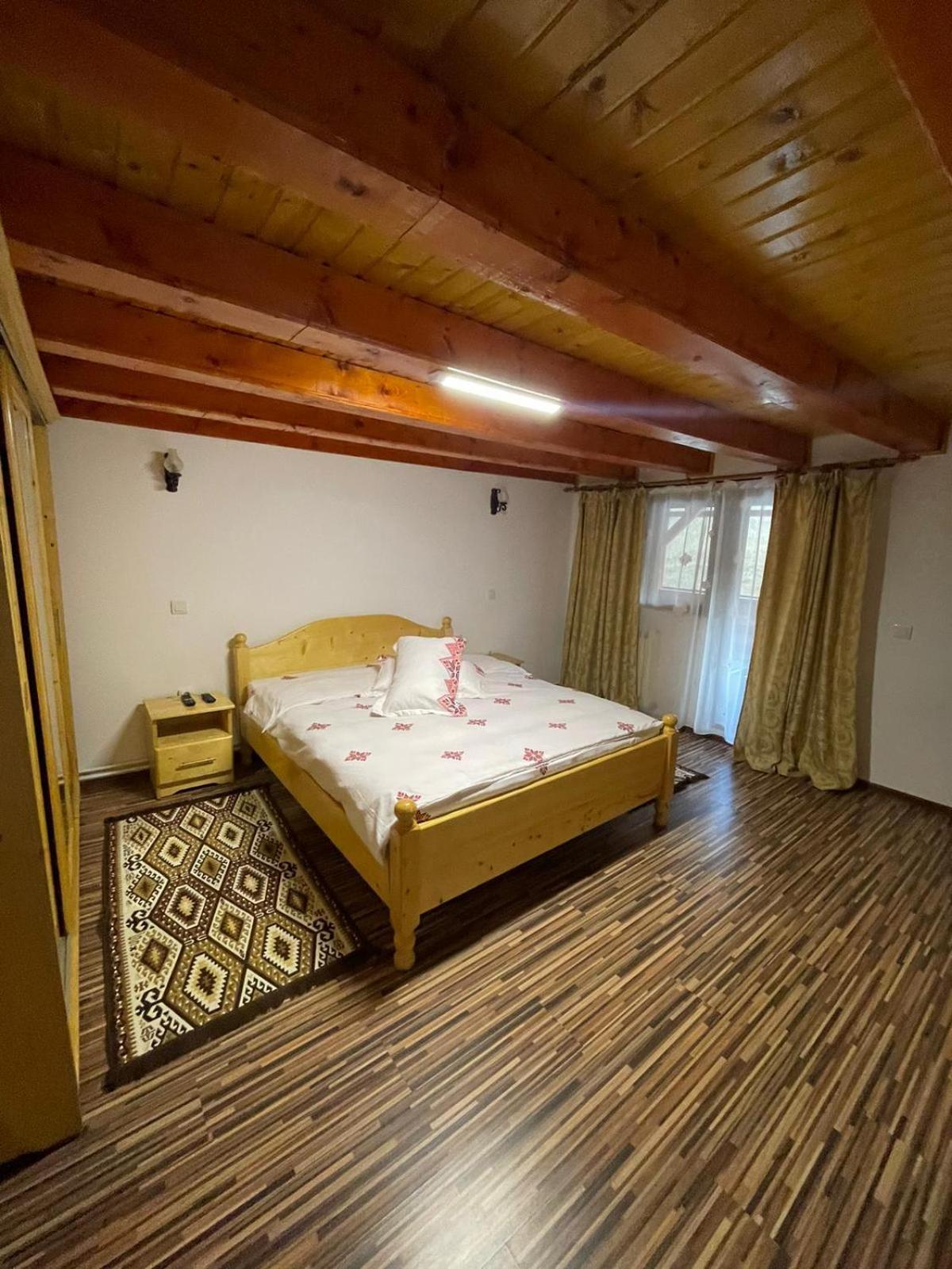 Cabana Daianna Si Jessica Poiana Vadului Exterior foto